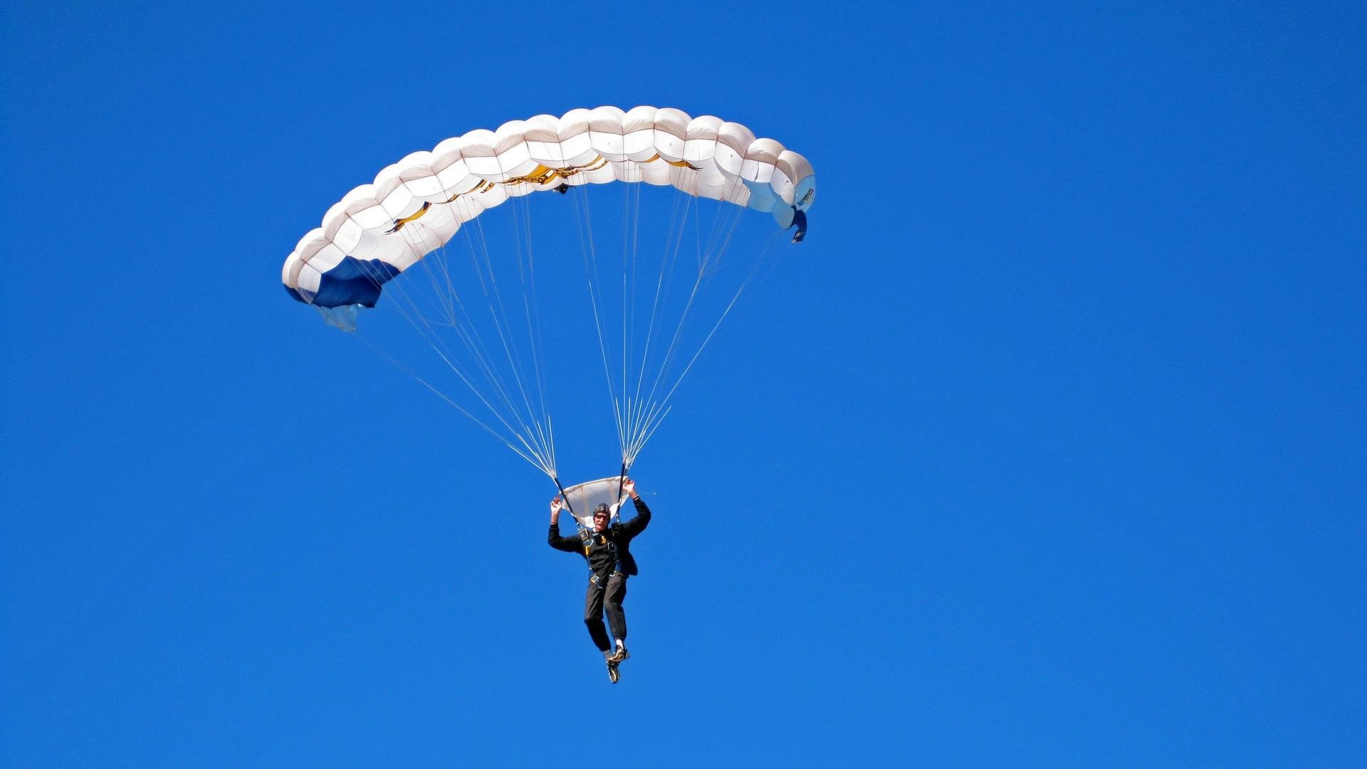 Dota 2 选手间默契配合提升,dota2 互动指南