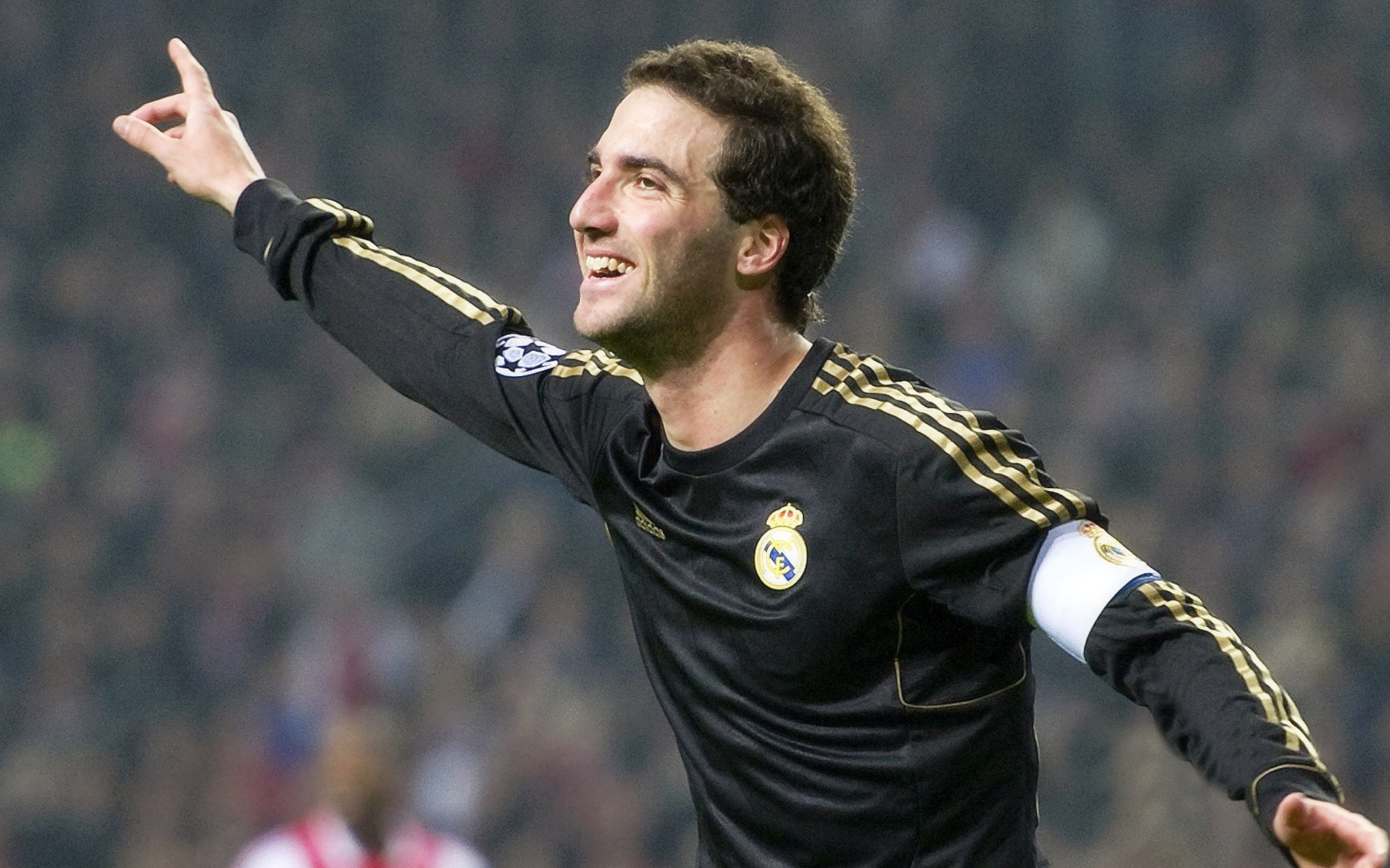 爱游戏官方-【“智能球场”】未来可能成为比赛新宠，智能足球场