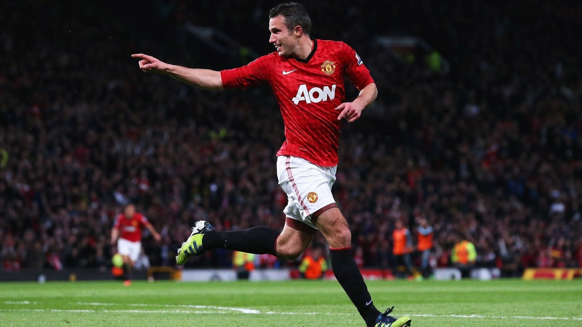 爱游戏娱乐平台-法甲：巴黎圣日耳曼3-0完胜里尔，姆巴佩状态火热，巴黎圣日耳曼续约姆巴佩